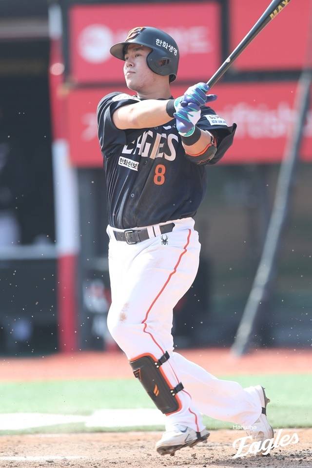 22일 수원 KT전서 호쾌한 홈런을 쏘아올린 노시환. 사진=한화 제공