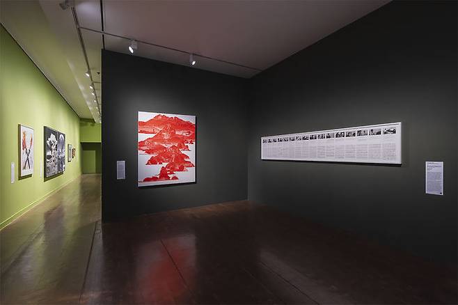 《서시-별을 노래하는 마음으로》 전시 전경, 사진 CJY ART STUDIO(조준용). ⓒ 2025, 서울시립미술관  *재판매 및 DB 금지