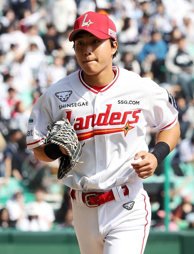 ▲ 최정의 공백 기간 동안 주전 3루수로 활약이 기대되는 박지환 ⓒSSG랜더스