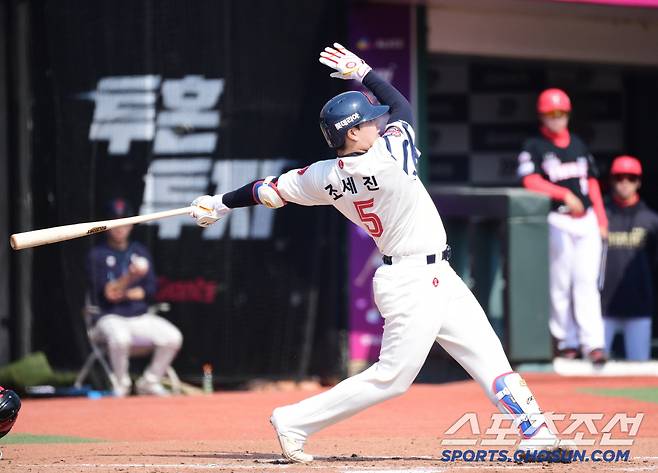 9일 부산 사직야구장에서 열린 KBO리그 시범경기 롯데와 KIA의 경기. 타격하고 있는 롯데 조세진. 부산=송정헌 기자songs@sportschosun.com/2025.03.09/