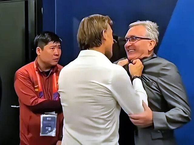 르나르 감독과 이반코비치 감독/소후닷컴