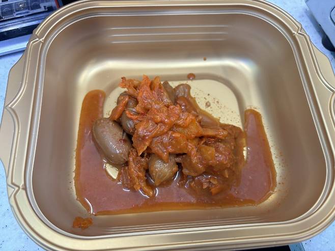 IMG_7366.jpeg 편돌이 오징어게임 도시락 먹어봄.jpg 편돌이 오징어 게임 도시락을 먹어봄.jpg