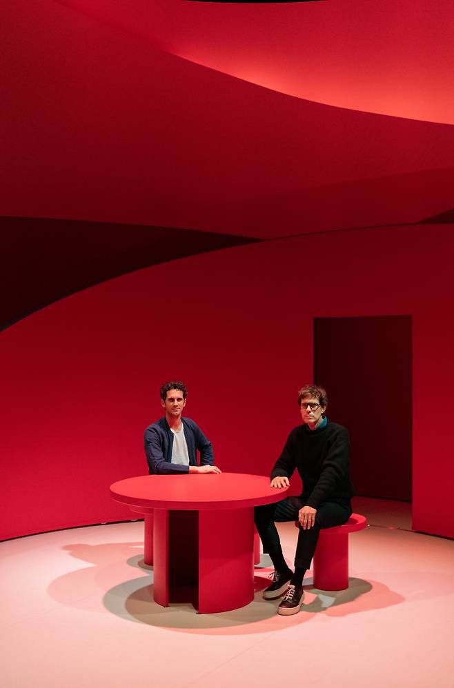 Director Vincent Huguet (left) and designer Pierre Yovanovitch (Korea National Opera)