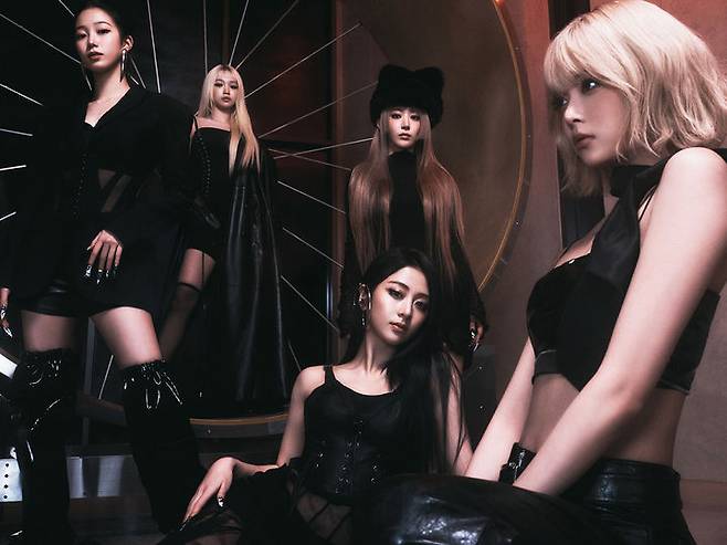 [서울=뉴시스] 르세라핌. (사진 = 쏘스뮤직 제공) 2025.03.19. photo@newsis.com *재판매 및 DB 금지