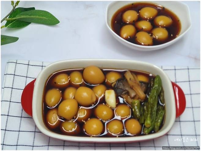 밥한공기 뚝딱이라는 반찬들.jpg