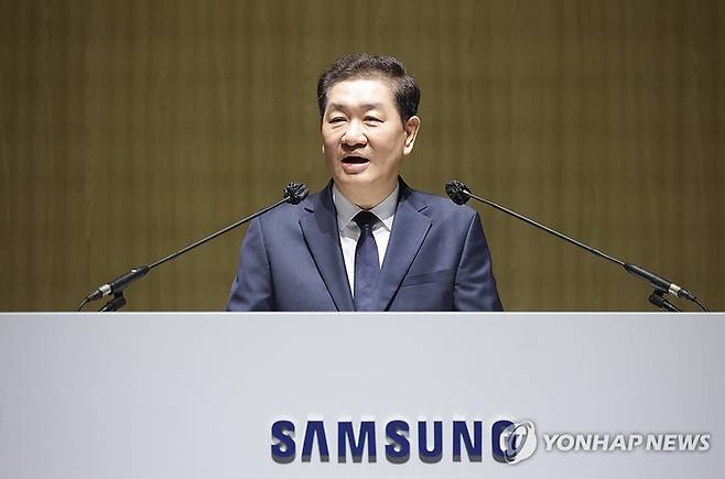 “중요한 시기 리더 잃은 삼성전자”...‘영원한 1위. 세계최고’ 한종희 부회장 카톡 프로필에 남긴 좌우명
