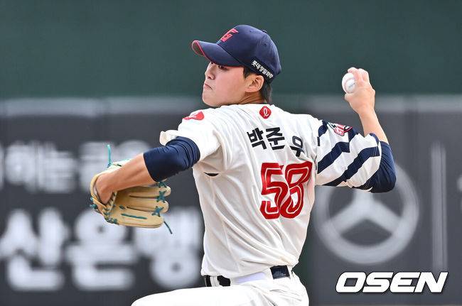 [OSEN=부산, 이석우 기자] 롯데 자이언츠 박준우 276 2025.03.10 / foto0307@osen.co.kr