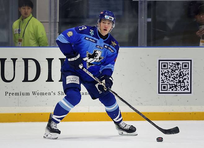 HL 안양 ‘간판’ 김상욱이 2024~25 아시아리그 아이스하키 정규리그 MVP에 등극했다. 사진 | HL 안양