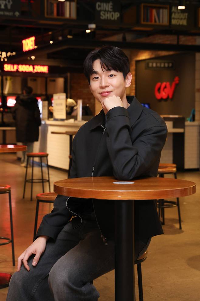 영화 '초혼' 배우 윤동원이 18일 오후 서울 마포구 CGV여의도에서 진행된 일간스포츠와의 인터뷰에 앞서 포즈를 취하고 있다. 서병수 기자 qudtn@edaily.co.kr /2025.03.18/