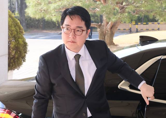 ▲심우정 검찰총장이 17일 서울 서초구 대검찰청 청사로 출근하고 있다. ⓒ연합뉴스