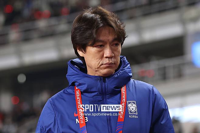 ▲ 홍명보 감독은 지난 1~2월 유럽 출장을 통해 여러 선수들의 기량을 점검했다. 독일, 벨기에, 스코틀랜드 등 다양한 국가를 오가며 선수 점검을 했다. 귀국 후에는 코칭스태프 전원 K리그를 관람하며 오만, 요르단전 명단을 확정했다. ⓒ곽혜미 기자