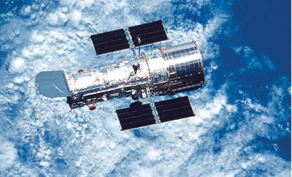 미국 KH-11 첩보 위성. 미국 항공우주국(NASA) 홈페이지