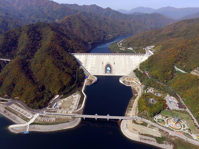 화천 평화의댐 전경 [화천군 제공.재판매 및 DB 금지]