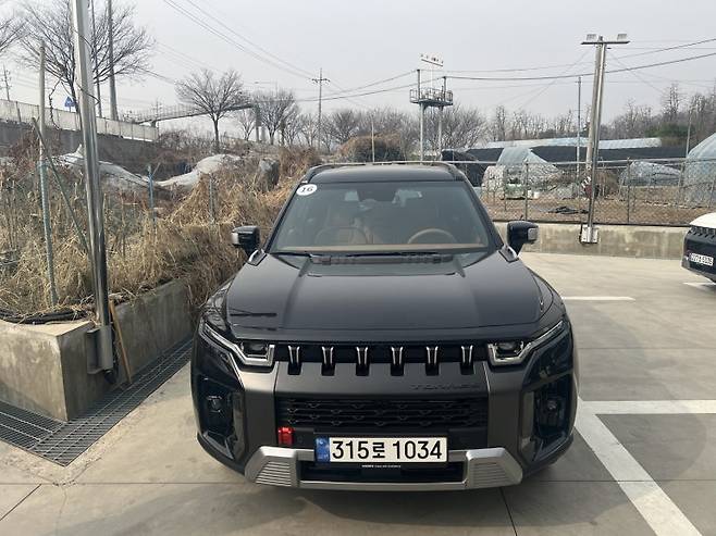 토레스 하이브리드 전면. 사진=이상진