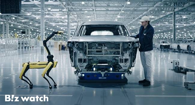 HMGMA 차체 공장에서 차체 검사하는 스팟 / 사진 = 회사 제공