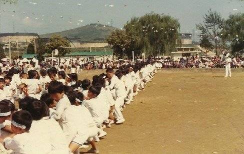 90년대 그 시절 가을운동회.jpg
