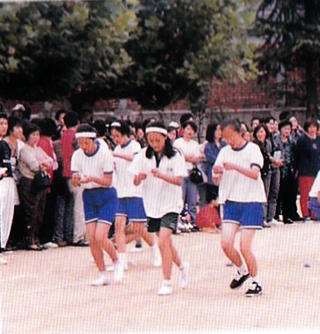 90년대 그 시절 가을운동회.jpg