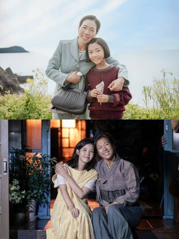 배우 염혜란(왼쪽)과 문소리가 넷플릭스 '폭싹 속았수다'를 통해 시청자들에게 여운을 안기고 있다. /넷플릭스