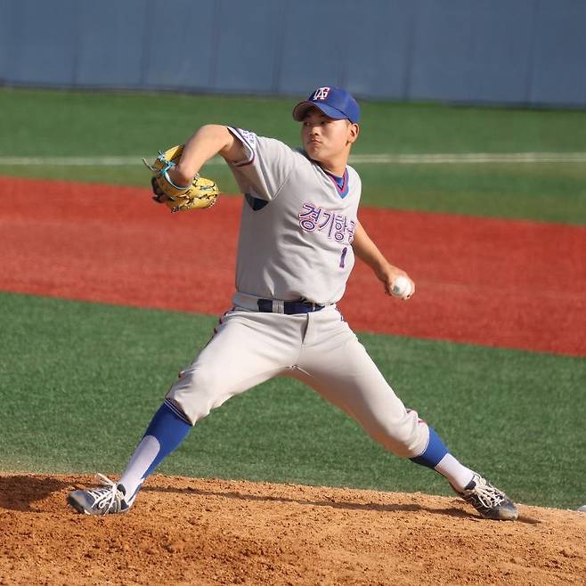 경기항공고 3학년 좌완 이주호가 신세계이마트배 첫 경기 부천고전에서 4이닝 8K 무실점에 최고 146km의 구속을 기록했다. 사진 경기항공고 제공