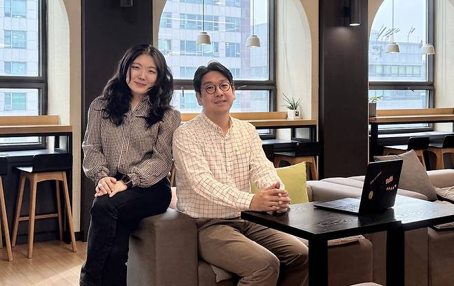 맛집 정보 공유 플랫폼 ‘뽈레’를 창업한 김류미(왼쪽), 황대산 공동대표.[뽈레 제공]