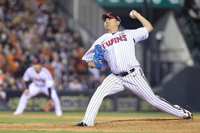 ▲ 27일 잠실 한화전에서 7이닝 무실점 대활약을 펼친 송승기 ⓒ연합뉴스