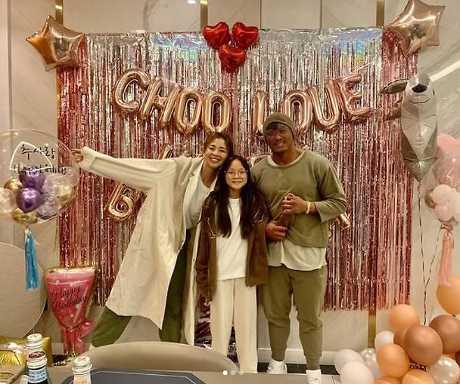 야노시호(왼쪽부터) 추사랑 추성훈 /사진=추사랑 SNS