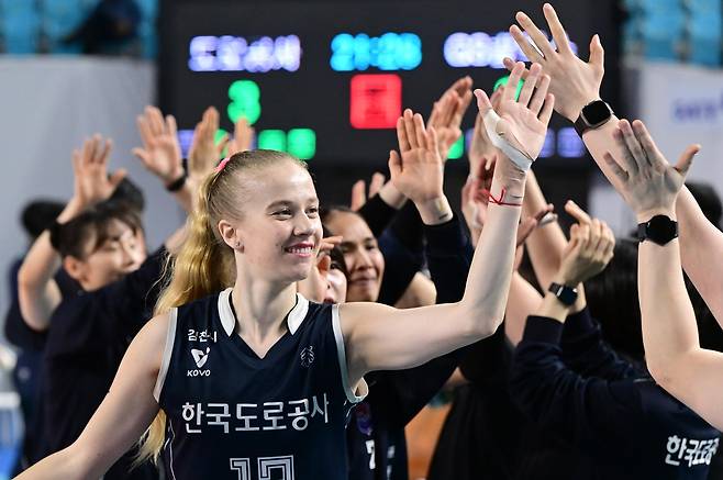 여자 프로배구 한국도로공사의 외국인 선수 니콜로바 [한국배구연맹 제공. 재판매 및 DB 금지]