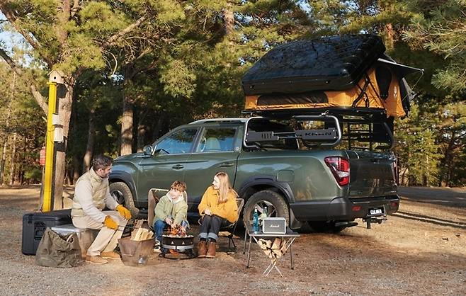 무쏘로 진화한 렉스턴 스포츠&칸  [사진제공=KGM]