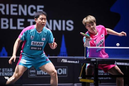 WTT 인도 대회 남자복식에 출전한 임종훈(왼쪽)과 안재현 [WTT 페이스북 캡처. 재판매 및 DB 금지]