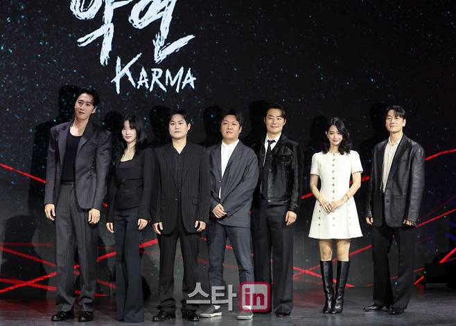 배우 이광수, 공승연, 김성균, 이일형 감독, 이희준, 신민아, 박해수(사진=방인권 기자)