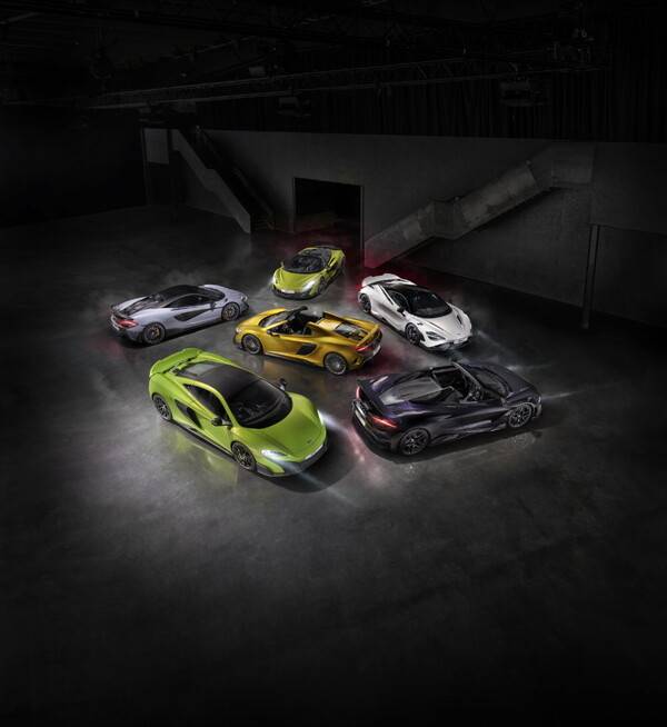 롱테일(Long Tail) 배지를 부착한 6종의 아이코닉한 LT모델