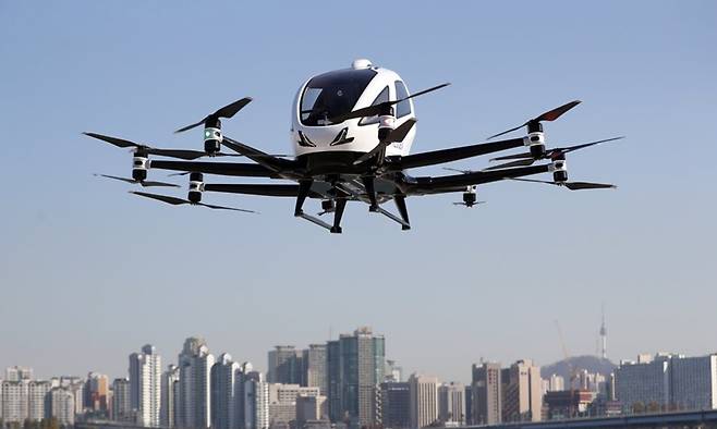 중국 이항사가 제작한 전기 수직 이착륙 항공기(eVTOL). 연합뉴스