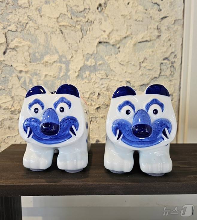 오는 25일부터 5월 6일까지 개최되는 제39회 이천도자기축제에서 ‘도자기 동물원 전(展)’이 열린다.(이천시 제공)