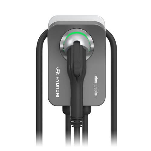 현대차가 지원하는 가정용 충전기.