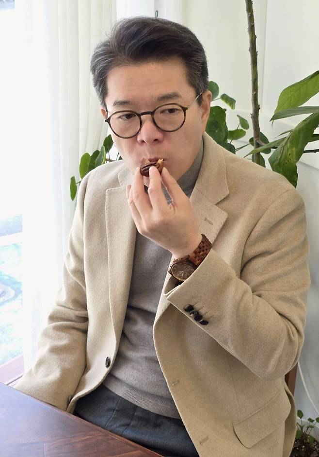 31일 정원오 성동구청장이 관내 한 제과점을 방문한 모습. / 사진=정원오 구청장 X