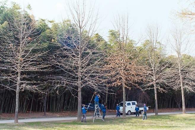 75ef8570c7f31df423e982e1449c701ba998d24bb826739939efb22e86e463ba575aaf38485c9bc0b7101ad51ba6e046714f066ee3