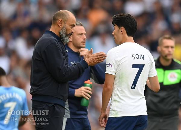 토트넘홋스퍼 감독 시절 누누 에스피리투 산투와 손흥민. 게티이미지코리아