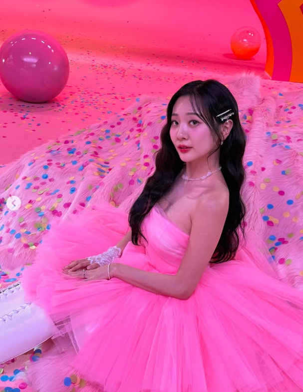 Ahn Ji-young, singer-songwriter and the sole remaining member of indie pop band Bol4 (Ahn Ji-young's Instagram)