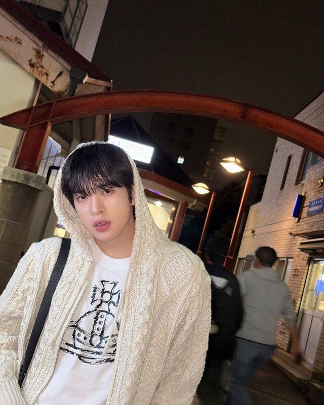 CRAVITY 앨런./CRAVITY 인스타그램