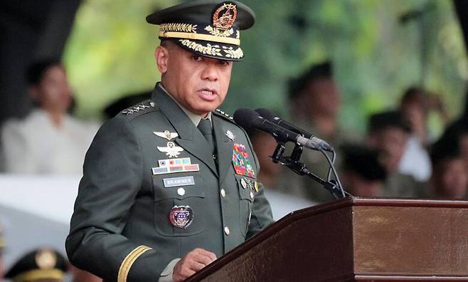 필리핀군의 브라우너 참모총장