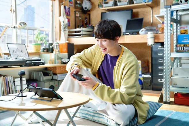 별도 카메라도 지원한다.