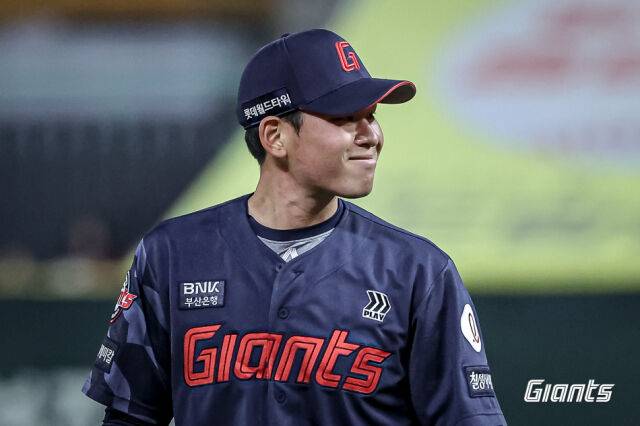 롯데 자이언츠 김진욱./롯데 자이언츠