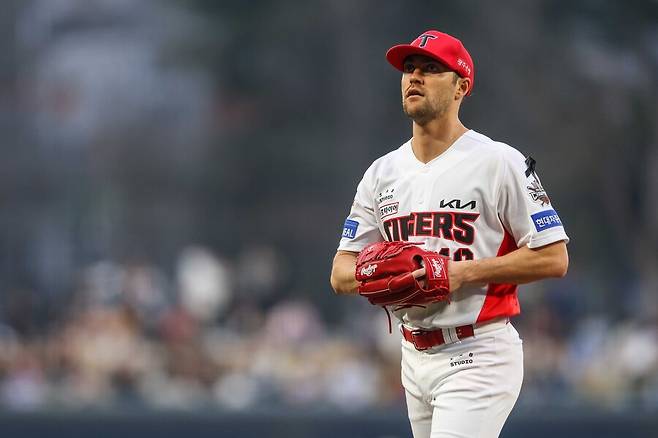 ▲ 7회까지 무실점 역투를 선보이며 팀 승리를 이끈 제임스 네일 ⓒKIA타이거즈