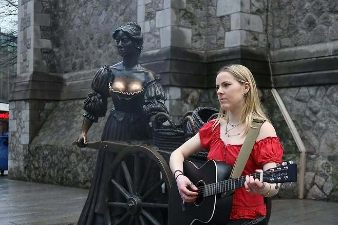 (틸리 크립웰 인스타그램 갈무리)