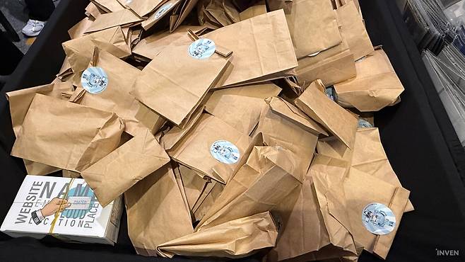 ▲ 3등상 복주머니엔 뭐가 있을까?