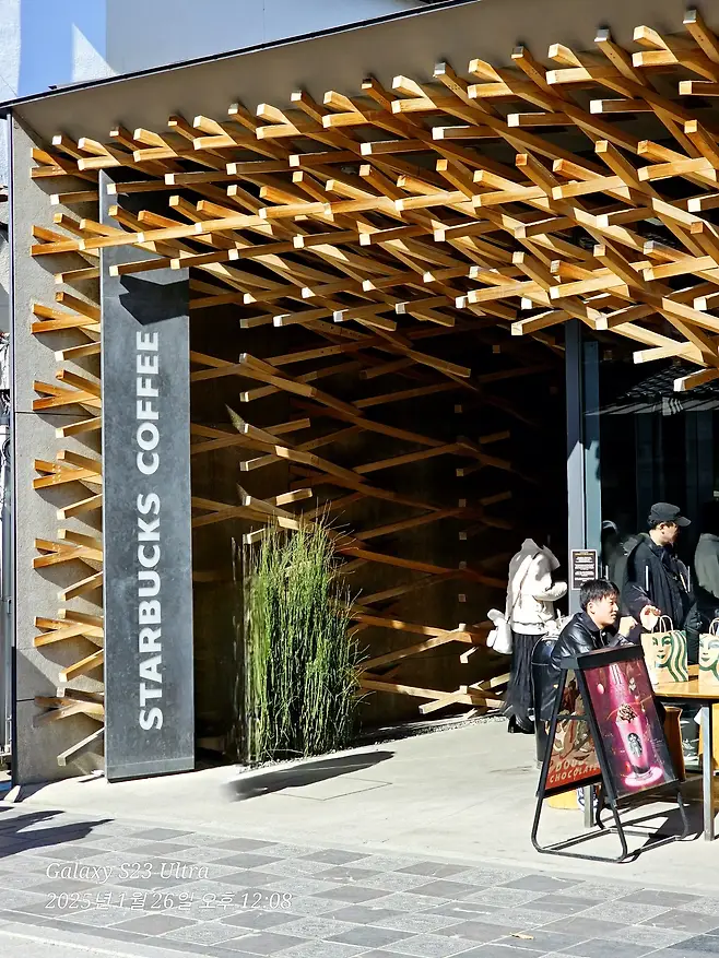 7fed8273b5836af051ee84e54e80767323073766803b3d5bbc27dad6121e3bbb