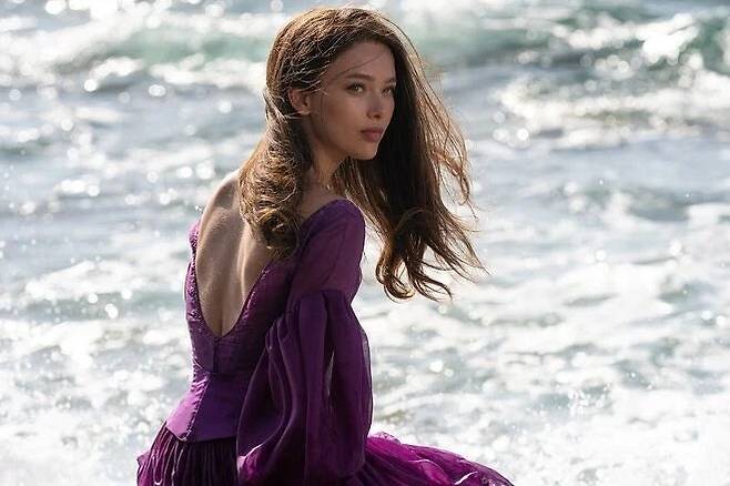 바2.jpg 인어공주 백설공즌 특이점