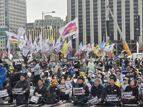 윤석열 즉각퇴진·사회대개혁 비상행동, '승리의날 범시민대행진' 집회 [촬영 최원정]