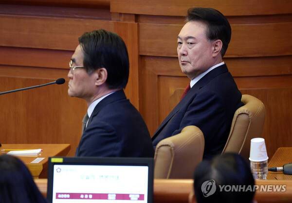 지난 2월11일 윤석열 대통령이 서울 종로구 헌법재판소에서 열린 본인의 탄핵심판 7차 변론에 출석해 있다. 연합뉴스