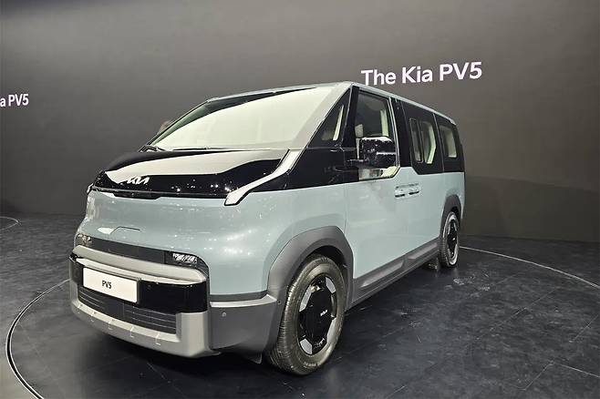 기아 PV5 패신저